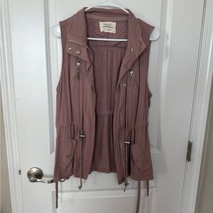 ANORAK Mauve Sleeveless Vest